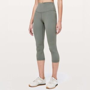 NWOT Lululemon Align Crop 21" - Size 6 Grey Sage